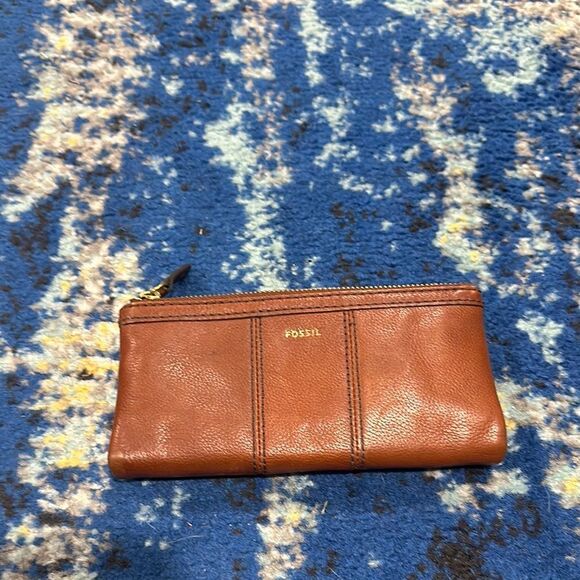 Fossil Brown Leather Wallet - Picture 9 of 11